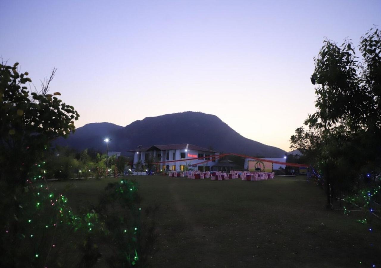 Virat Resorts, Sariska Rajasthan Bairāt Esterno foto