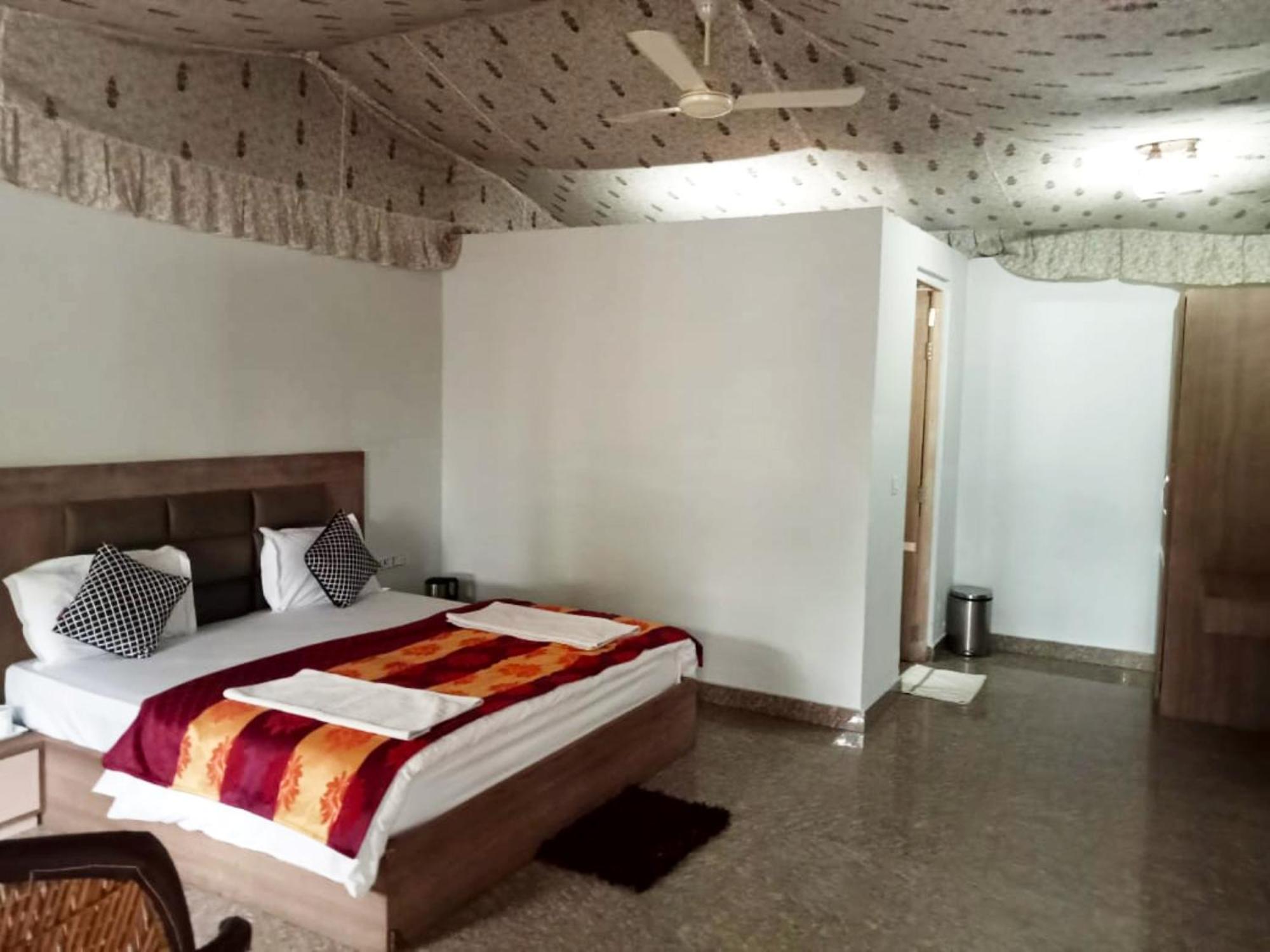 Virat Resorts, Sariska Rajasthan Bairāt Esterno foto